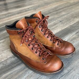 Danner Ridge Explorer